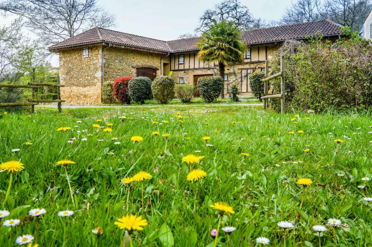 فندق Logis Le Relais Du Bastidou Beaumarches المظهر الخارجي الصورة