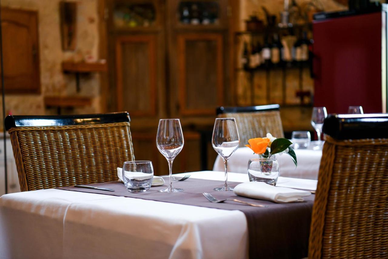 فندق Logis Le Relais Du Bastidou Beaumarches المظهر الخارجي الصورة