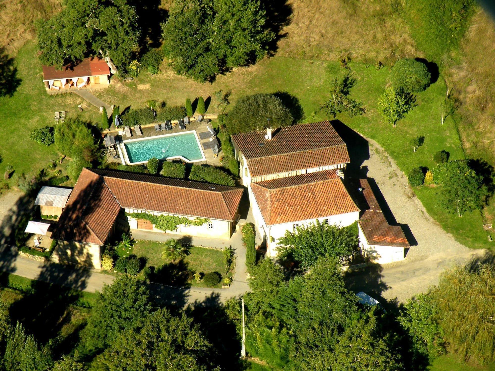 فندق Logis Le Relais Du Bastidou Beaumarches المظهر الخارجي الصورة